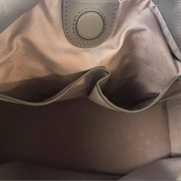 Radley of London leather shoulder bag with matching wallet - Picture 13 of 15